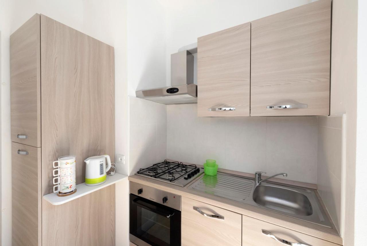Apartments Mihaela 2 Baveno Buitenkant foto